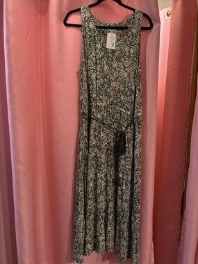 Floral Sleeveless Maxi Dress with Tassel Tie - Green & Pink- size large petite